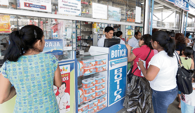 Demanda. Las farmacias que se ubican cerca de hospitales atienden principalmente recetas emitidas en locales públicos. Foto: difusión