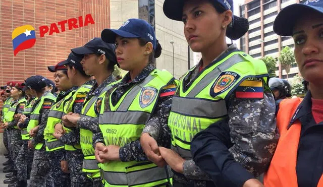 Los bonos de la Patria se entregan con el fin de brindar apoyo frente a la crisis social. Foto: composiciónLR/Radio Corporación/Patria