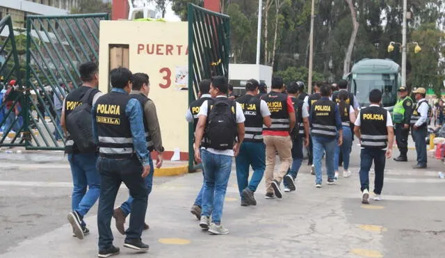 El 23 de enero del 2023, la PNP ingresó a San Marcos a la fuerza y detuvo a 193 personas, entre manifestantes y estudiantes. Foto: Andina