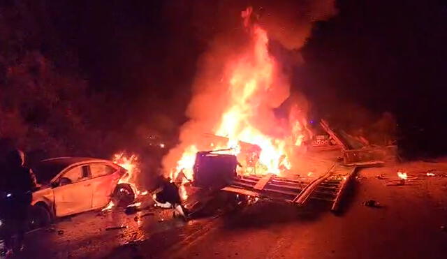 La Carretera Central se encuentra bloqueada en ambos sentidos. Foto: difusión