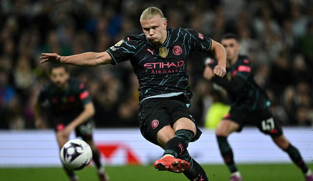 Erling Haaland convirtió un doblete para la victoria del Manchester City. Foto: AFP