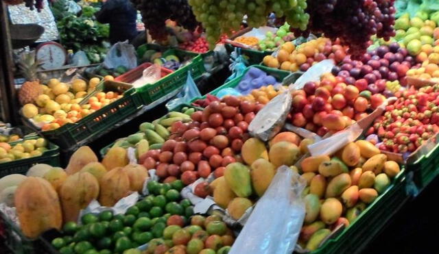 Diversos productos colombianos como frutas y verduras reciben un precio diferente en diversos países del mundo. Foto: RCN Radio