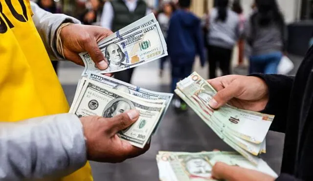 En el mercado paralelo el dólar se encuentra en S/3,710 la compra y S/3,740 la venta. Fuente: El Peruano