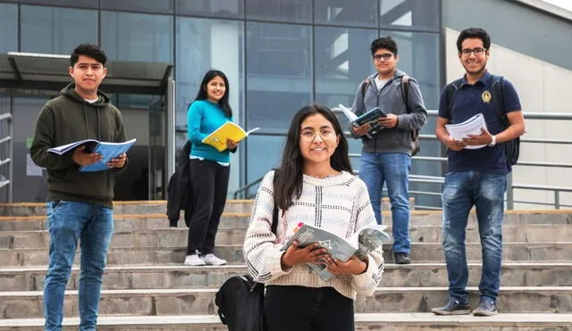 Gobierno del Perú subvenciona estudios a estudiantes con alto rendimiento académico. Foto: Andina