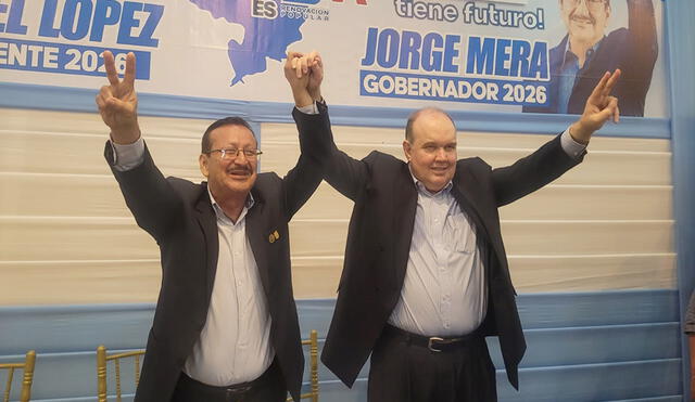 Rafael López Aliaga en anuncio de su fusión política con Mera, movimiento regional de exparlamentario. Foto: Yazmin Araujoi