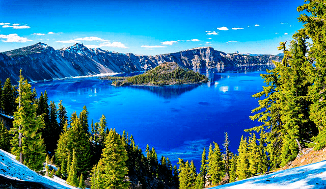Este lago tiene más de 6.000 años de existencia y su creación se dio tras la desaparición de un volcán. Foto: T&K Images