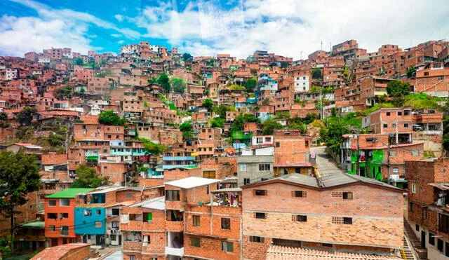 El recorrido por la Comuna 13 ha sido reconocido por los usuarios de TripAdvisor en el puesto 15 de las mejores experiencias del mundo. Foto: Brookebeyond