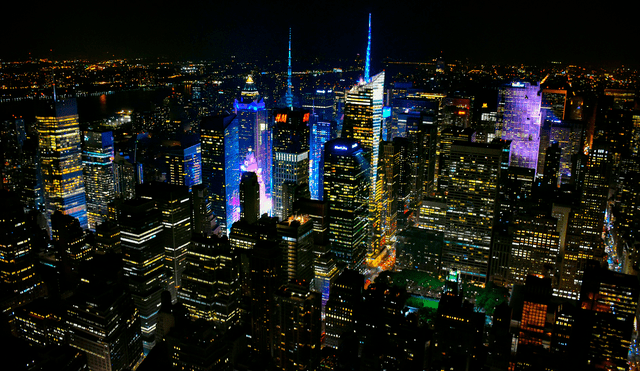 Las calles de New York son una parada ideal para recorrer durante el día y la noche. Foto: Pixabay
