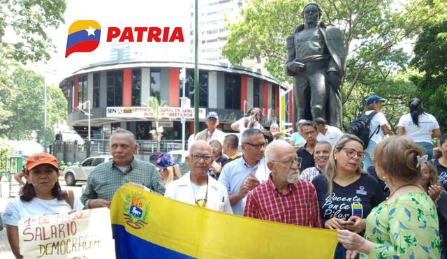 La mayoría de bonos de la patria se entregan por la plataforma del mismo nombre. Foto: composiciónLR/Contrapunto/Patria