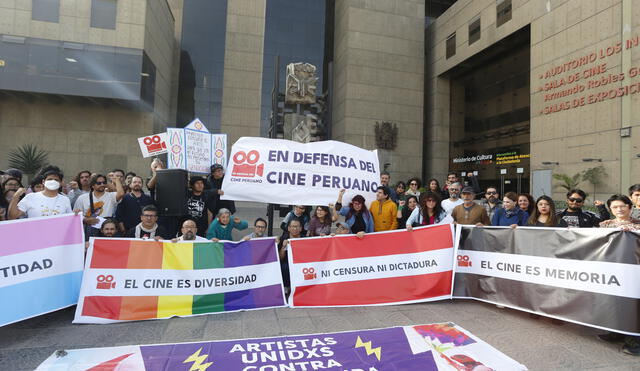 Colectivo En defensa del cine peruano