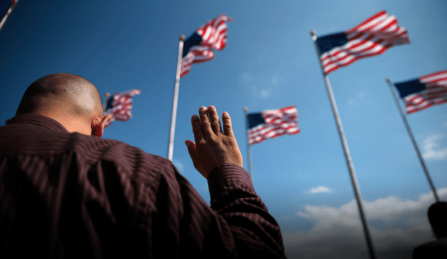 Obtener la ciudadanía americana conlleva diversas ventajas y desventajas. Foto: Univision