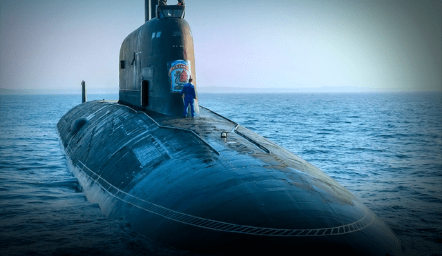 El submarino nuclear ruso Kazán desembarcó en La Habana, Cuba. Foto: Zona Militar