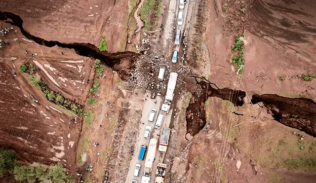 La kilométrica grieta habría empezado a formarse hace millones de años. Foto: Saxafimedia