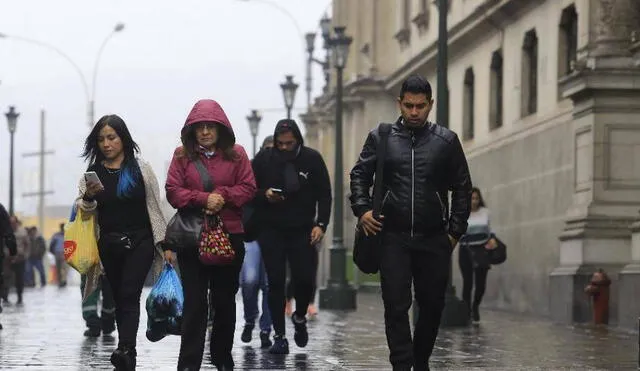 La humedad en Lima aumenta la sensación de frío. Crédito La República.
