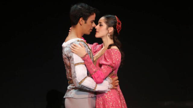 Ballet Romeo y Julieta con los bailarines Luciana Cárdenas  y Román González Pardo. Temporada marca la despedida de la bailarina. Foto: difusión
