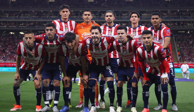 Chivas de Fernando Gago buscan mejorar su plantilla de cara al Apertura de la Liga MX. Foto:@Chivas