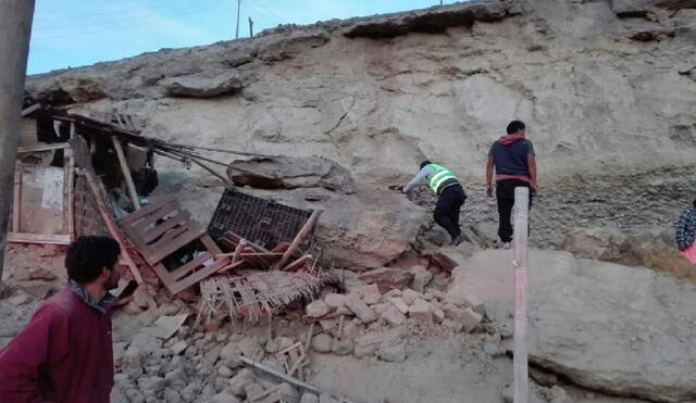 Daños. El sismo de magnitud 7,0 del viernes provocó derrumbes en varios distritos. Foto: referencial/Andina
