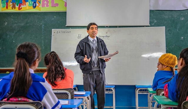 El Minedu expresó su reconocimiento a la labor de los maestros y auxiliares de educación en todos los niveles. Foto: Andina