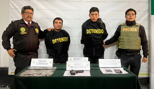 Sujetos fueron detenidos con 54 bolsas de marihuana. Foto: Fiorella Alvarado/La República