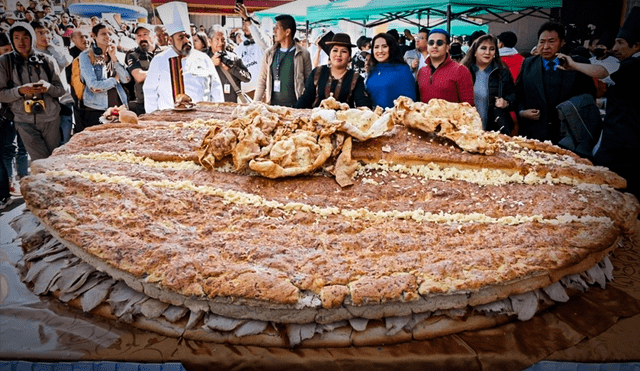 El récord del sándwich más largo a nivel global lo obtuvo México, en 2023. Foto: Caracol TV - Video: CNN