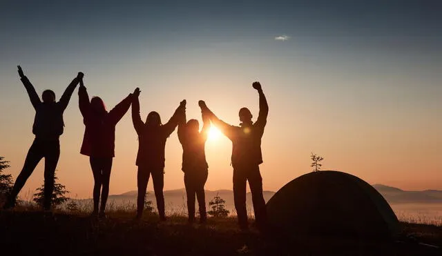 El Día del amigo se celebra desde el año 2010 en Perú. Foto: Freepik