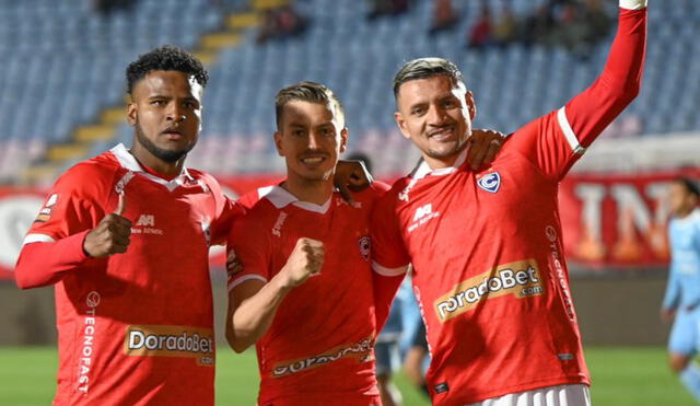 Cienciano ganó la Copa Zapping en el último minuto ante Cristal. Foto: Cienciano/X