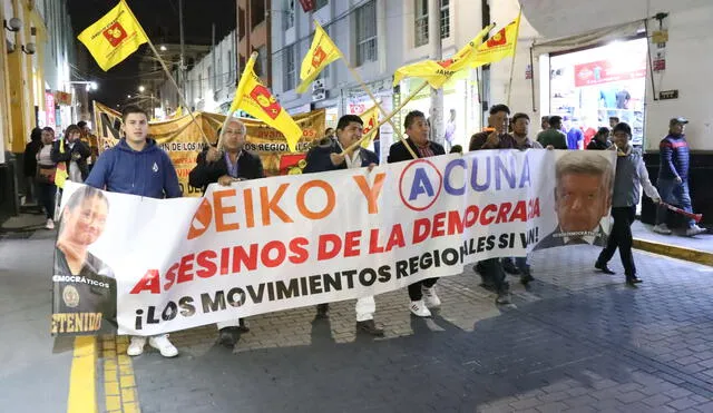 El jueves 4, en Arequipa, simpatizantes de cuatro movimientos regionales marcharon por las calles El jueves 4, en Arequipa, simpatizantes de cuatro movimientos regionales marcharon por las calles