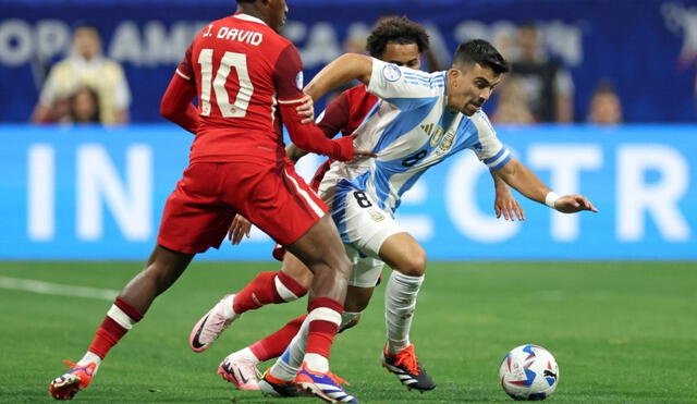 Argentina y Canadá jugarán este martes la primera semifinal de la Copa América. Foto: AFP