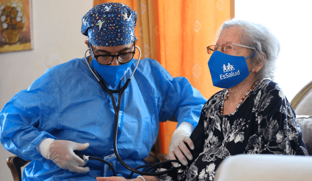 Los pacientes del Padomi mejoran su bienestar emocional al recibir cuidados en un entorno familiar   Foto: Andina