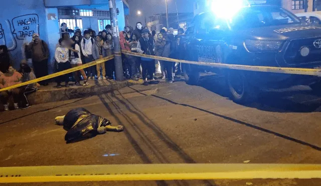 Hombre muere luego de ser atropellado en la vía pública. Foto: Cristina Gálvez / La República