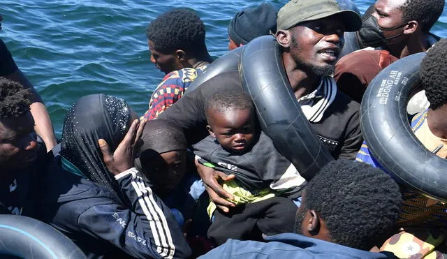 La migración africana y árabe es combatida por los Gobiernos de ultraderecha de Europa. Foto: AFP