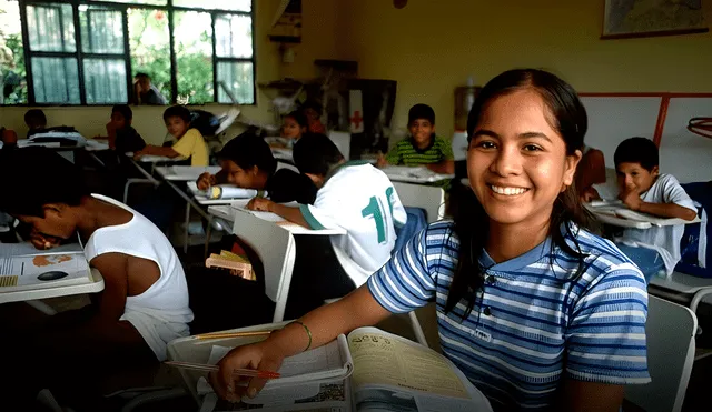 Los estudiantes de primaria de Panamá recibirán el pago del PASE-U. Foto: Redem