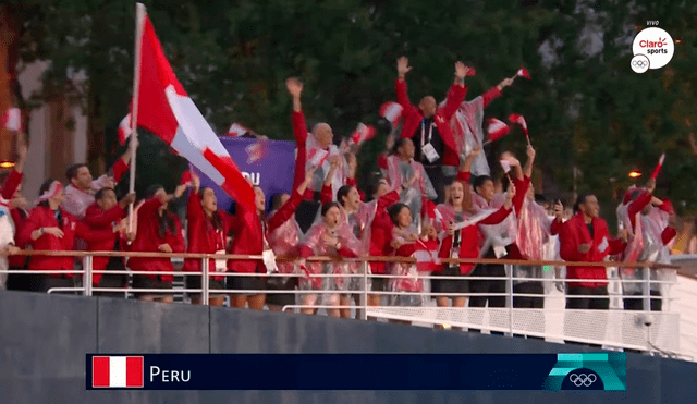 Perú desfiló en París 2024 en la inauguración de los Juegos Olímpicos. Foto: Claro Sports