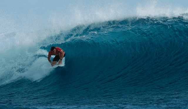 El mexicano salió eliminado de Surf tras perder ante Joan Duru tras una serie muy impresionante. Foto: X/@enlaceacancha