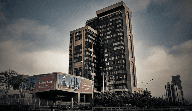 Coloso. El edificio central de Petroperú forma parte de los activos que el nuevo directorio Stark busca vender. Foto: composición/La República