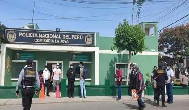 Agentes de la comisaría de La Joya iniciaron las investigaciones del caso. Foto: Majes Reporteros