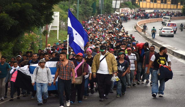 Trump acusa a Harris de permitir el ingreso de miles de migrantes a territorio estadounidense. Foto: AFP