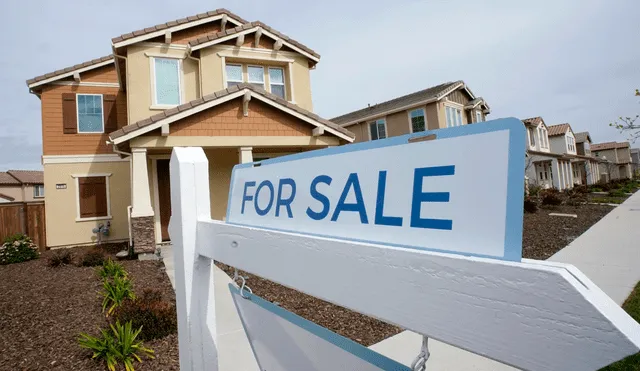 Para comprar una casa en California, debes ganar un monto mínimo establecido al año. Foto: KTLA