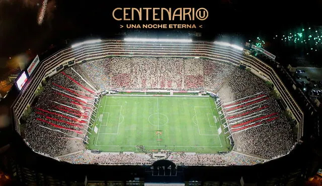 En la 'Noche Eterna', los hinchas esperarán hasta las 12.00 a. m. del día en que se cumplirán oficialmente los 100 años de la 'U'. Foto: Universitario