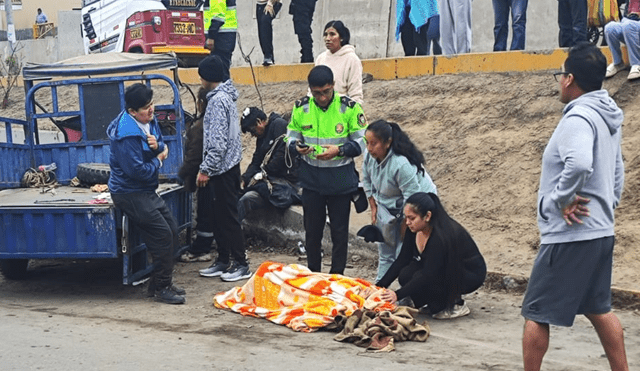 Choque dejó a los ocupantes del vehículo con graves heridas en el cuerpo. Foto: Municipalidad de Comas