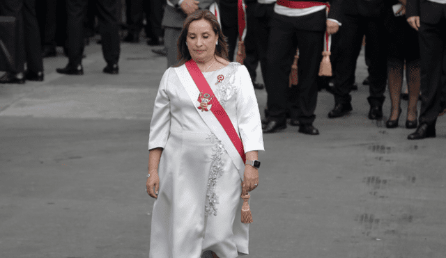 Dina Boluarte cuenta con solo con un 5% de aprobación por parte de la ciudadanía, según las últimas encuestas. Foto: La República.