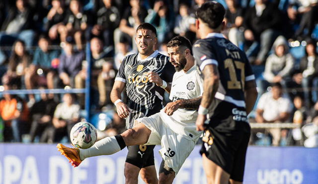 Olimpia alcanzó la punta al golear 4-0 a Libertad en el Clausura. Foto: Olimpia/X