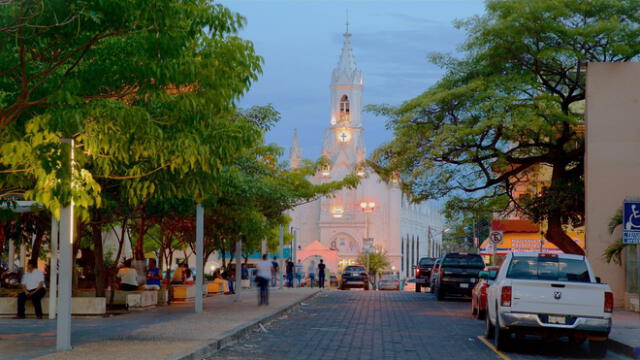 Una de las ciudades aztecas se caracteriza por su rapidez en cuanto a trámites para inmigrantes que deseen viajar al país americano. Foto: Composición LR.