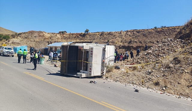 Policía llegó hasta el lugar de los hechos para rescatar a los heridos.Foto: Radio master