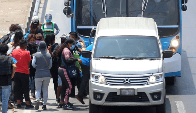 Serán en total 72 nuevas rutas para colectivos a lo largo del país. Foto: Difusión