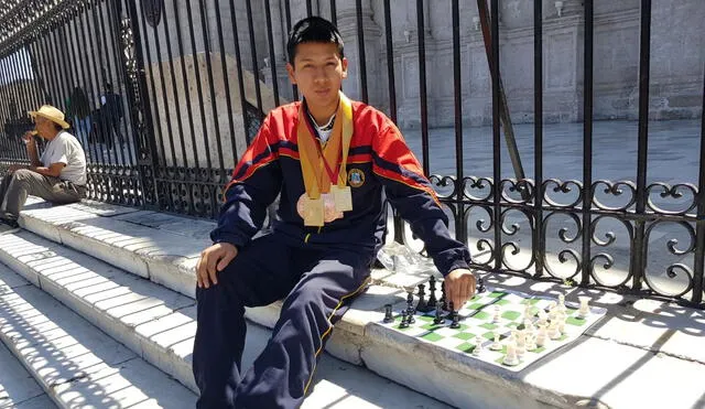 Joven de 16 años espera representar a Perú en el Campeonato Mundial Juvenil de Ajedrez 2024. Foto: Wilder Pari/LR