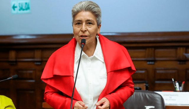 María Agüero se negó a disculparse al indicar que “no van a poner palabras en su boca”. Foto: Congreso