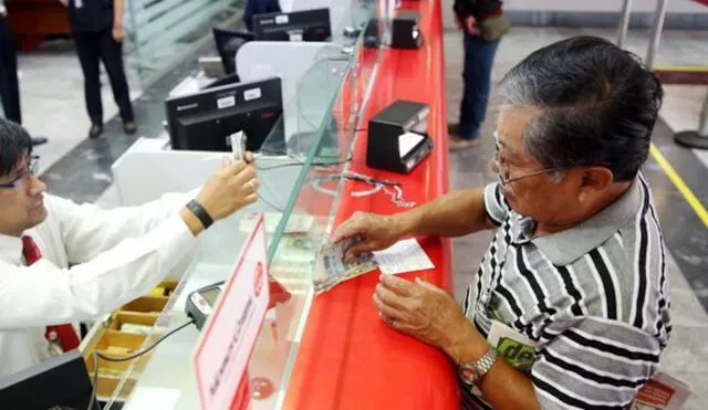 Los pagos de las pensiones se realizan en más de 500 agencias del Banco de la Nación a nivel nacional. Foto: Andina