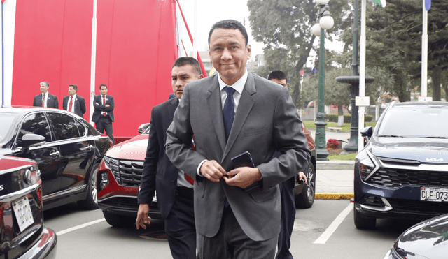 El ministro Ángel Manero ha sido citado para este lunes 2 de setiembre en el Congreso. | Foto: Carlos Contreras/La República.