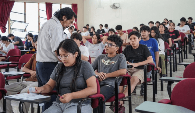 Postulantes ya saben los puntajes mínimos y máximos del examen anterior. Foto: Difusión